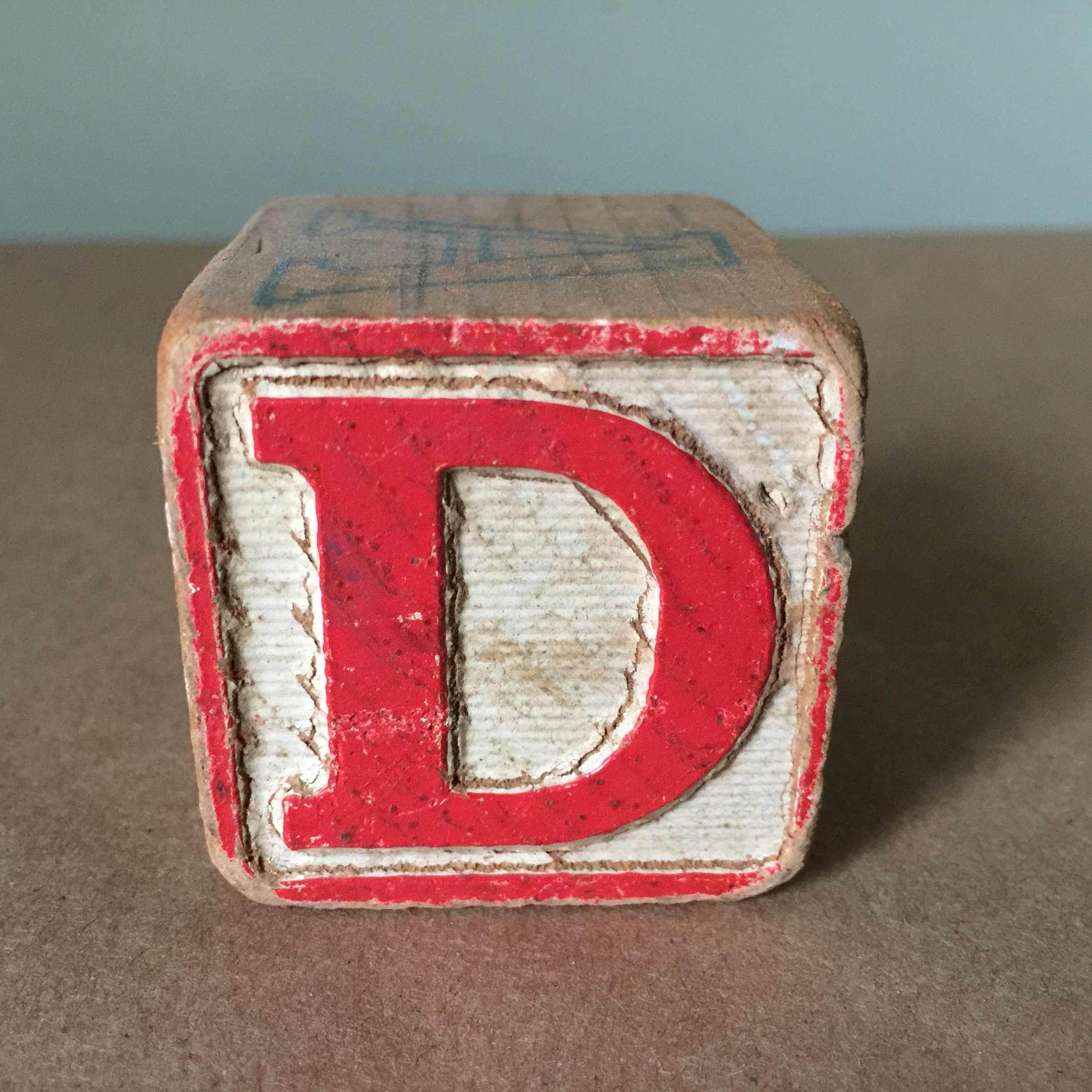 Block letter D