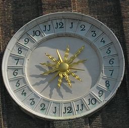 256px-Clock_24_JAudriusa