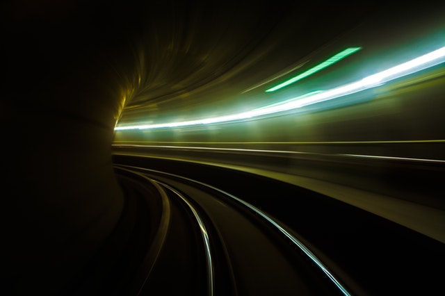 dark-light-streaks-motion-blur-subway-416985